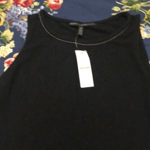 NWT WHBM ladies petite dressy tank top.